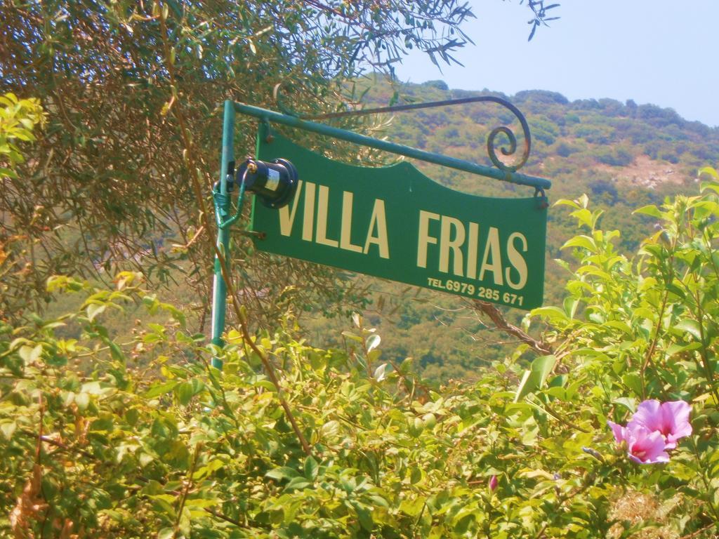 Villa Frias Asprogerakata Habitación foto