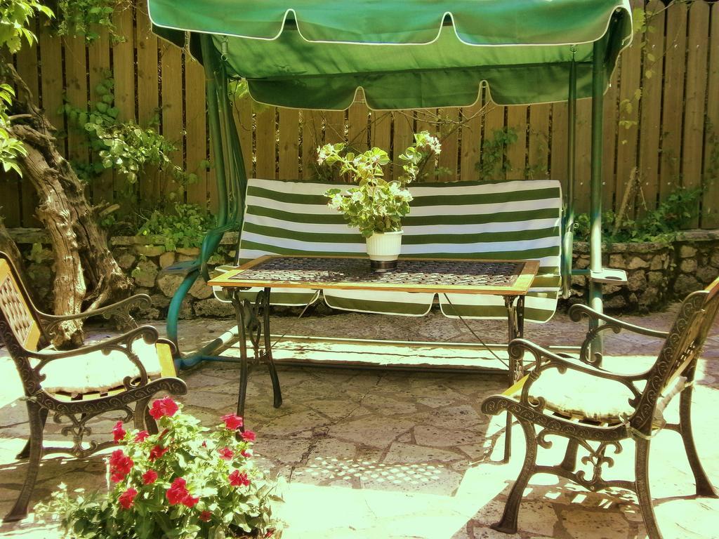 Villa Frias Asprogerakata Habitación foto