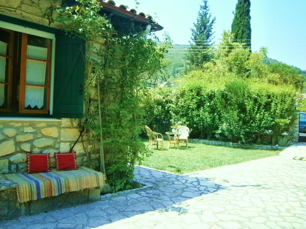 Villa Frias Asprogerakata Habitación foto