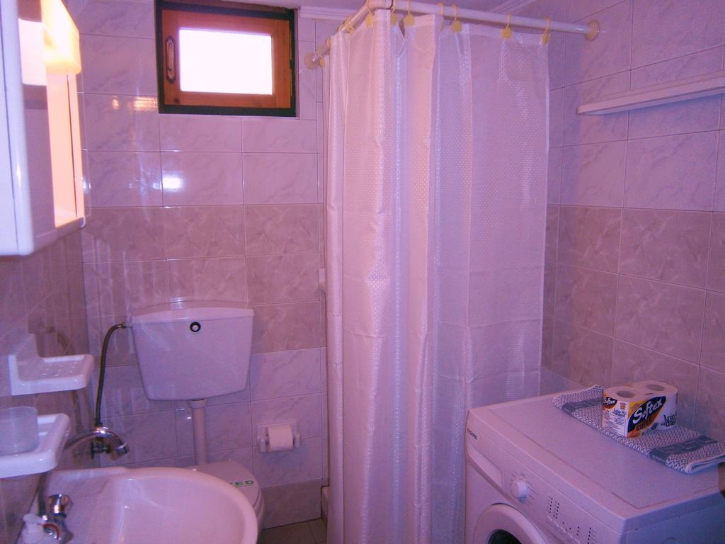 Villa Frias Asprogerakata Habitación foto