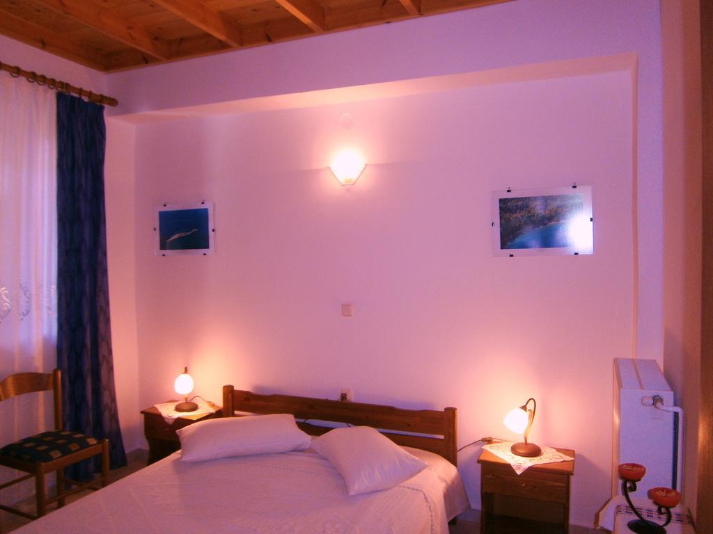 Villa Frias Asprogerakata Habitación foto